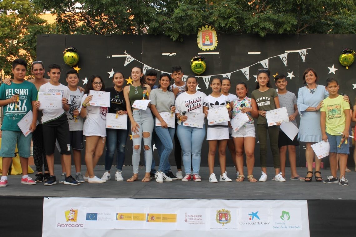 estudiantes-gitanos-participantes-programa-promociona