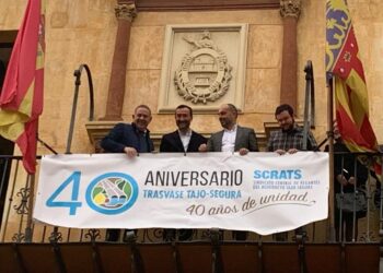 Ayuntamiento-elche-trasvase-tajo-segura-3