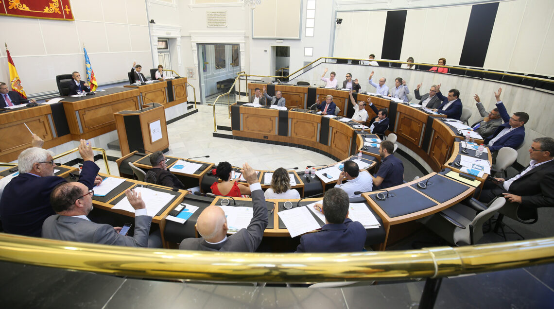 La Comisión Provincial del Agua reclama al Gobierno la formalización del convenio del trasvase Júcar-Vinalopó para dar certidumbre a los agricultores de la provincia