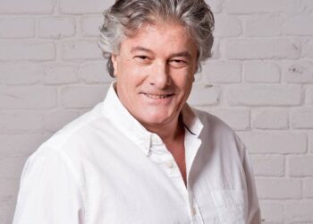 «La música cada día está más politizada»