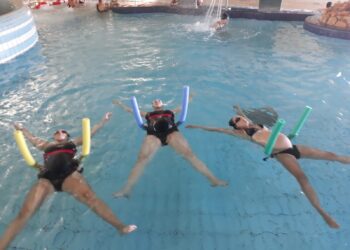 Más de mil personas comienzan el lunes sus clases en la piscina cubierta de Aspe