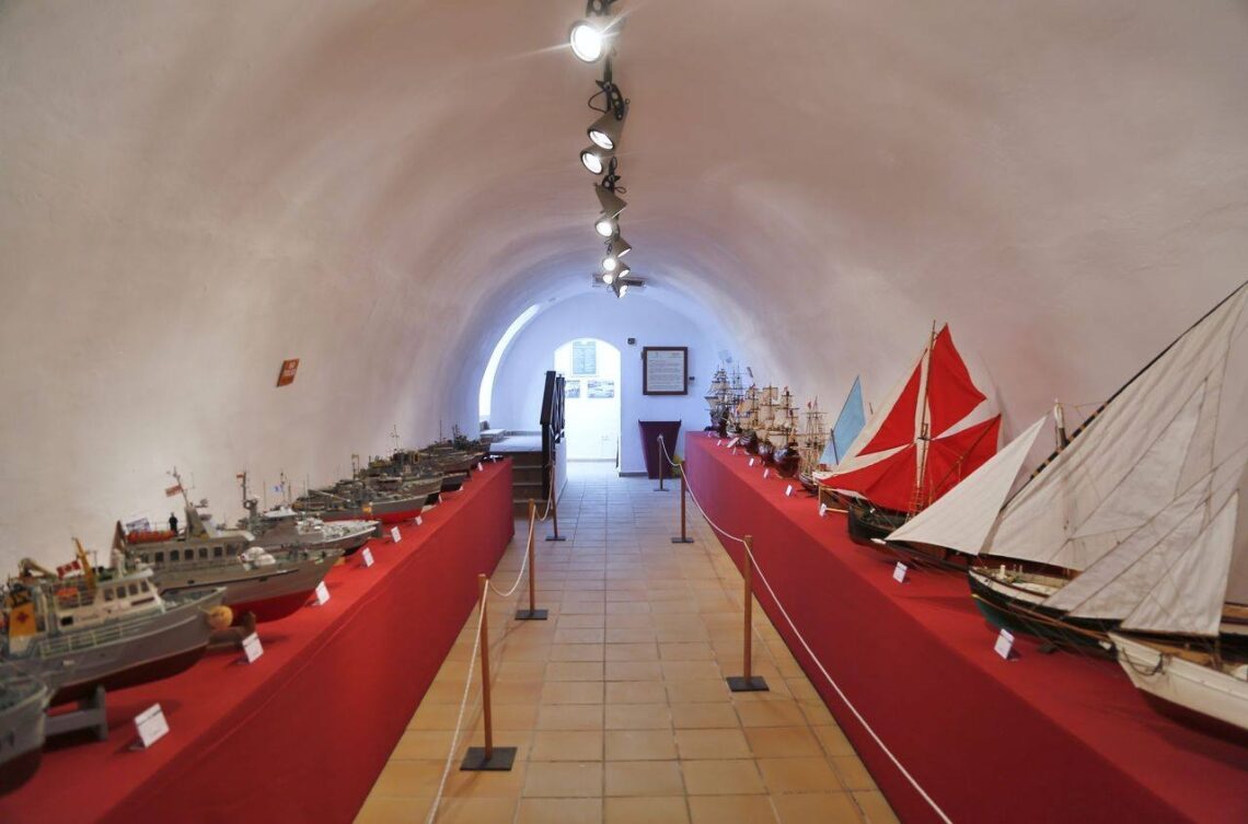 Capa caída en las asociaciones de modelismo marítimo