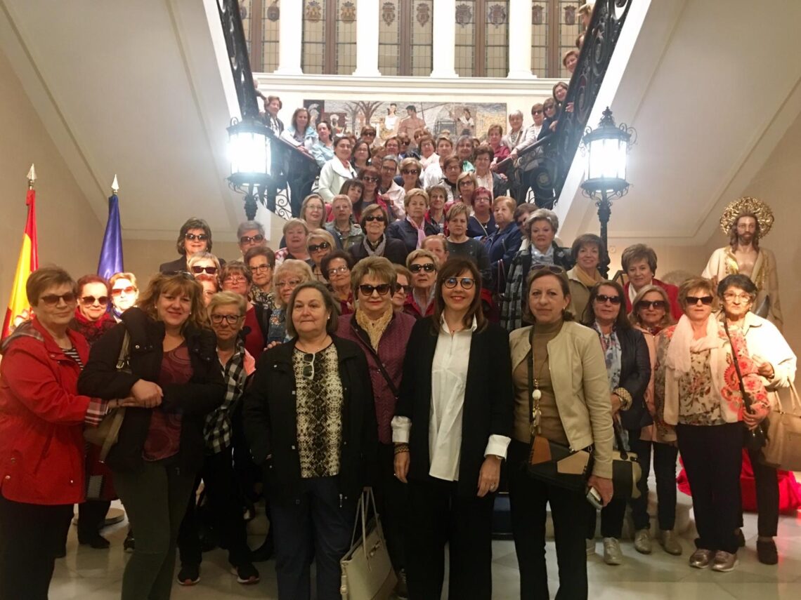 novelda-viaje-a-alicante-por-el-dia-de-la-mujer-marzo-2019-1