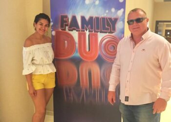 «Nuestros alumnos ya compiten en todos los concursos musicales de la televisión»