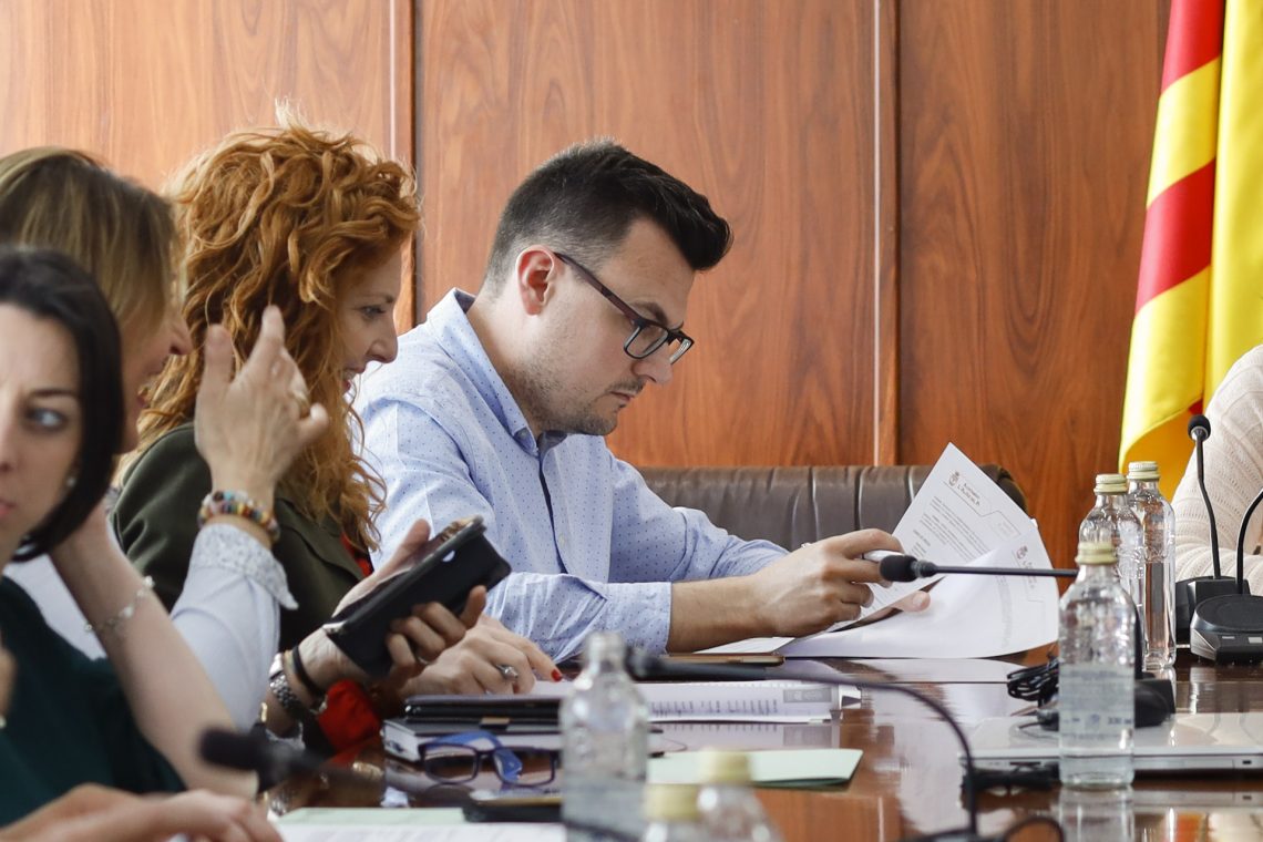 alfaz-jose-plaza-pleno-mayo-2020-01