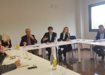 alicante-acuerdo-apartamentos-turisticos-camara-alicante-abril-2019