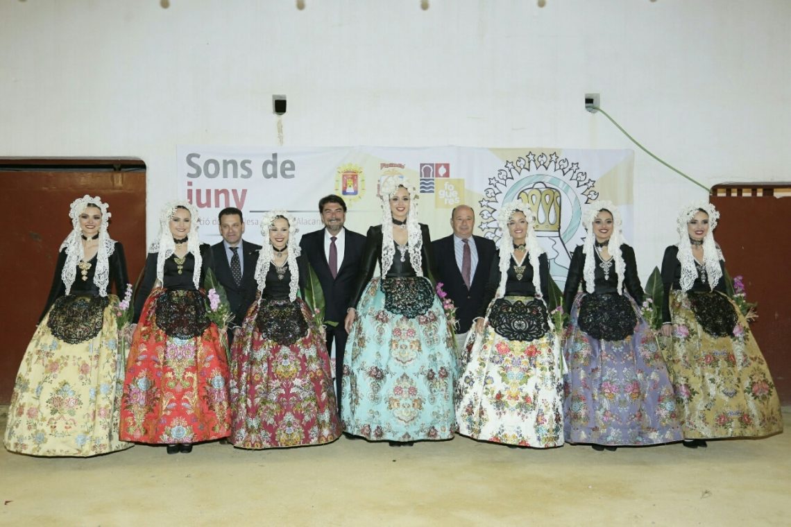 alicante-barcala-bellea-del-foc-y-damas-mayo-2019-4