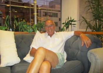 alicante-carlos-magarinos-escritor-agosto-2019