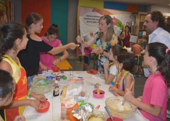 alicante-concejala-lidia-lopez-taller-cocina-cerca-julio-2019