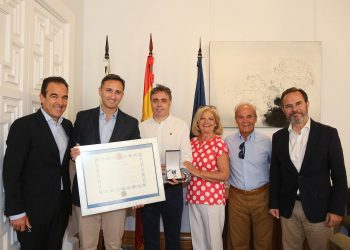 alicante-entrega-cruz-de-plata-oscar-sanchez-junio-2019-1