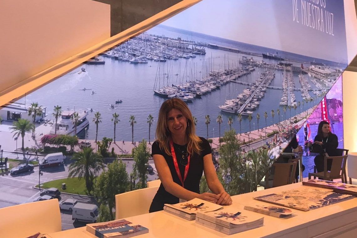 alicante-eva-montesinos-en-su-etapa-como-concejala-fitur-enero-2020-9