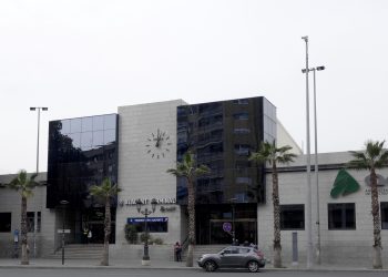 alicante-fachada-estacion-renfe-mayo-2019