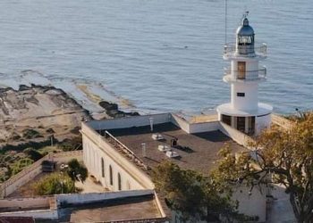 El faro del Cabo de la Huerta albergará un lujoso restaurante