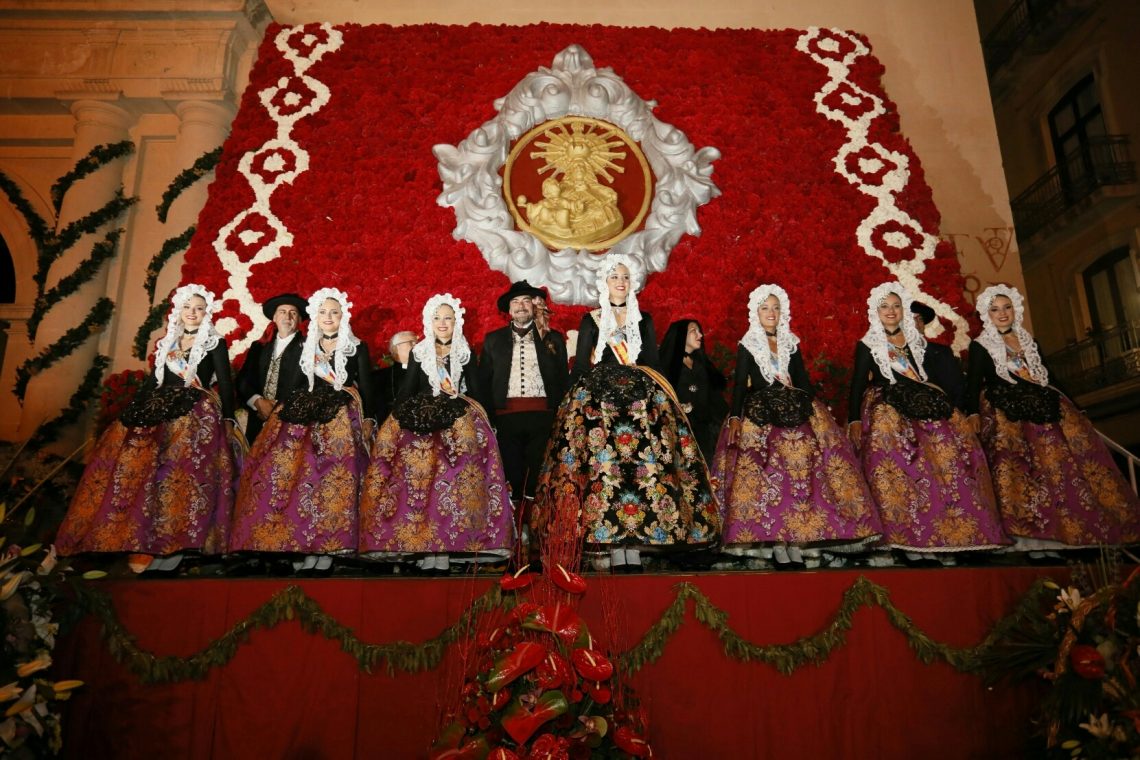 alicante-hogueras-ofrenda-de-flores-cierre-junio-2019-6