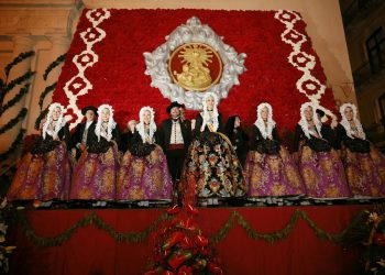 alicante-hogueras-ofrenda-de-flores-cierre-junio-2019-6