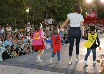 alicante-hospital-desfile-benefico-septiembre-2019-9