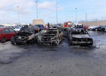 alicante-incendio-vehuculos-abril-2019-2