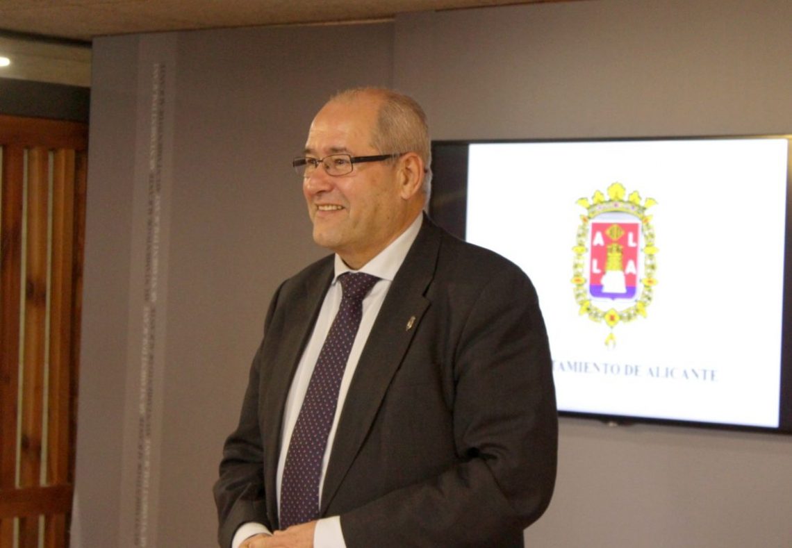 alicante-jose-ramon-gonzalez-concejal-agosto-2019