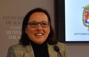 El Ayuntamiento prorroga el programa de atención a las personas migradas Pangea