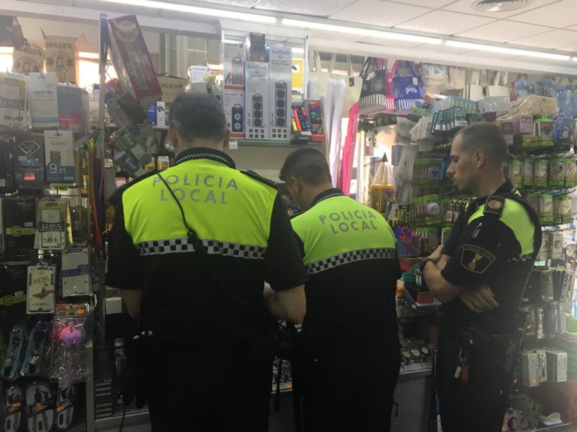 alicante-policia-hogueras-petardos-ilegales-junio-2019-2