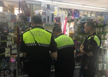 alicante-policia-hogueras-petardos-ilegales-junio-2019-2