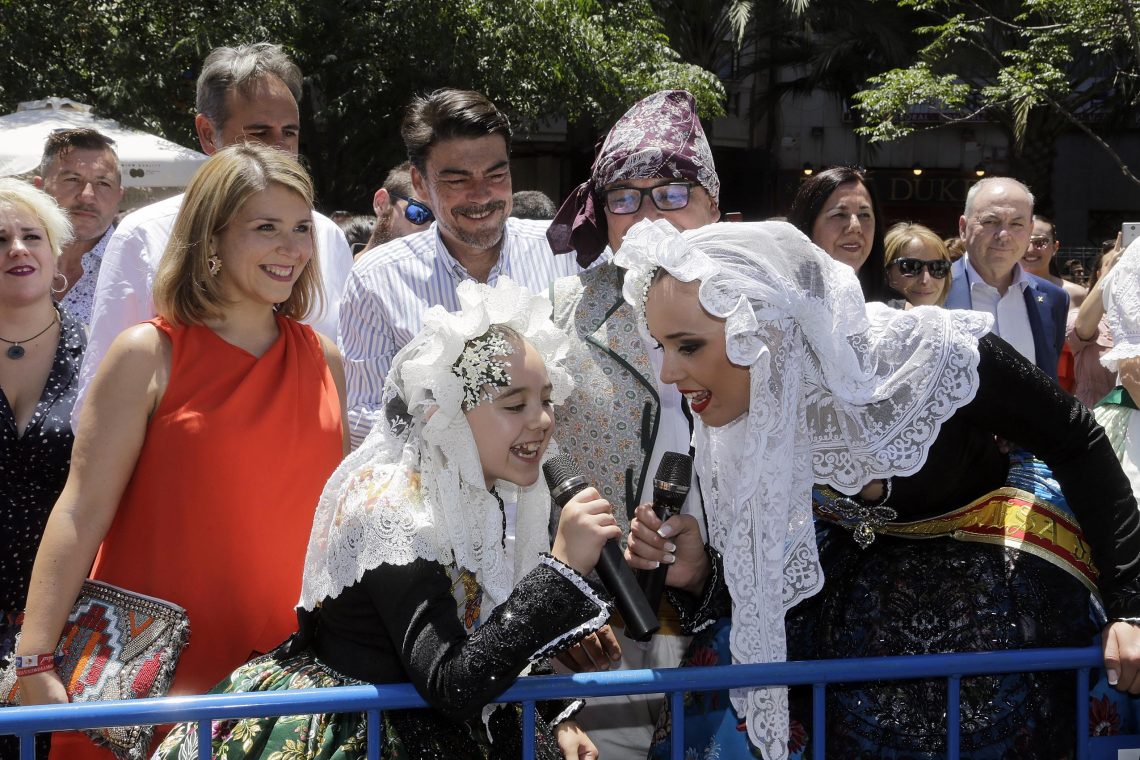 alicante-primera-mascleta-concurso-belleas-junio-2019