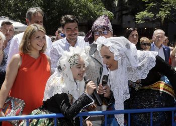 alicante-primera-mascleta-concurso-belleas-junio-2019