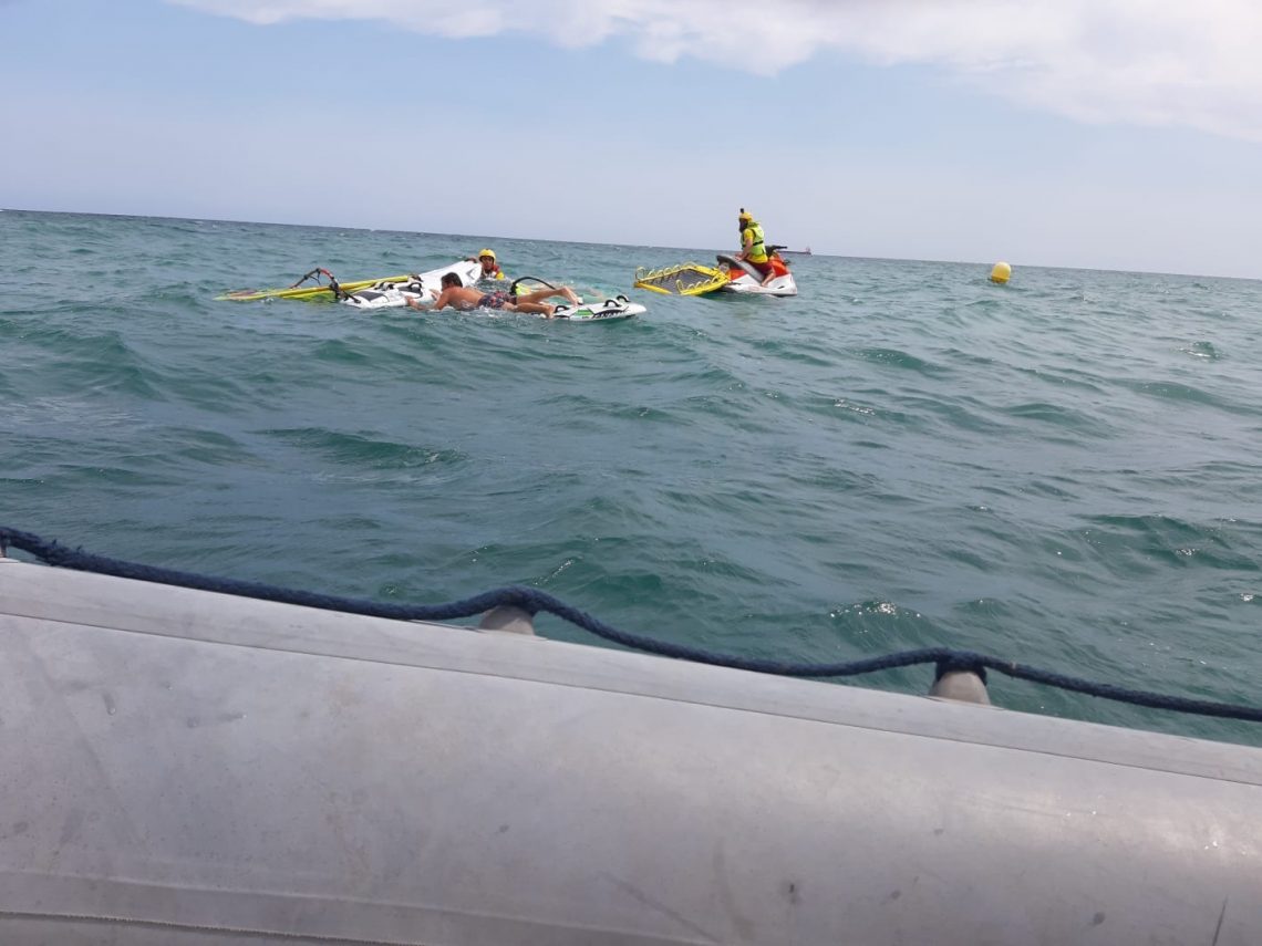 alicante-rescate-personas-playa-agosto-2019-1