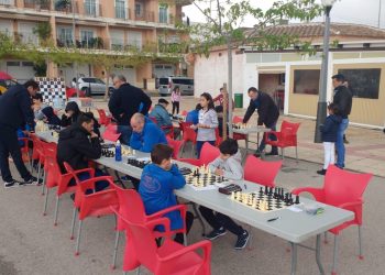 almoradi-ajedrez-calle-mayo-2019-1