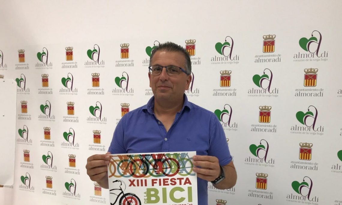 almoradi-concejal-de-deporte-presenta-el-dia-de-la-bici-octubre-2019