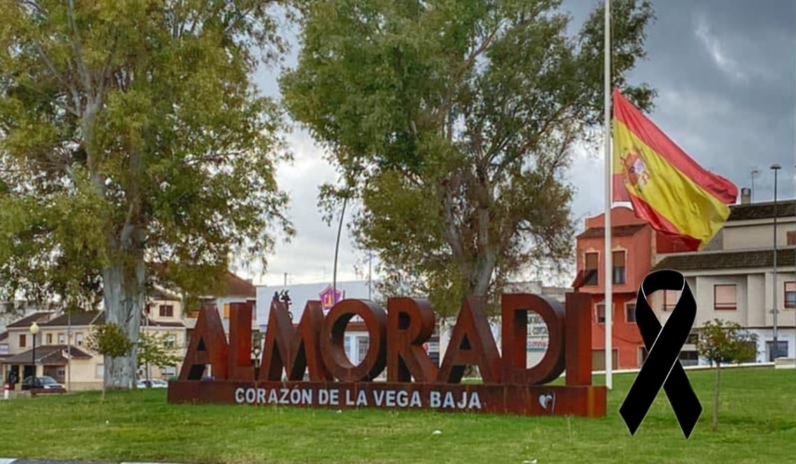 El ayuntamiento de Almoradí organiza una despedida colectiva a sus difuntos