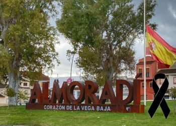 El ayuntamiento de Almoradí organiza una despedida colectiva a sus difuntos