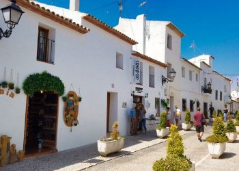 El comercio alteano se une para crear un ‘centro comercial’ online para englobar toda su oferta