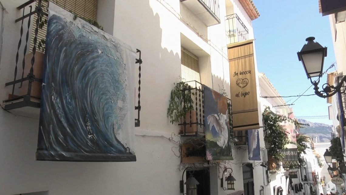 La Marina Baixa no le da la espalda a la cultura en su verano más atípico