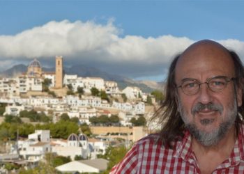 «El afloramiento volcánico de la Cala del Soio es único en el Mediterráneo»