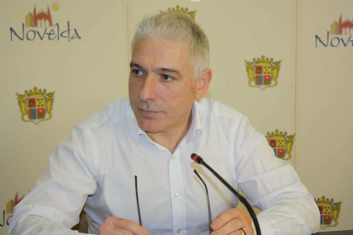 armando-esteve-alcalde-novelda-2-enero-2019