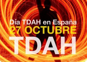 El Ayuntamiento de Aspe se ilumina de naranja por el TDAH