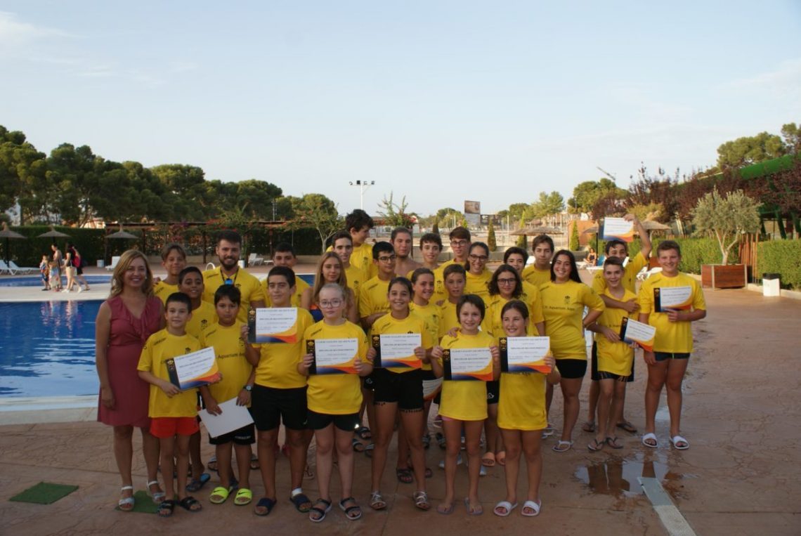 El Club Natación Aquarium Aspe cierra la temporada con un acto de clausura