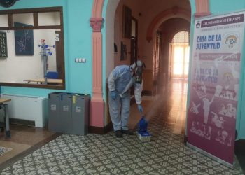 El Ayuntamiento de Aspe procede a la desinfección de los Centros Escolares