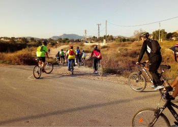 aspe-escuelas-deportivas-visitan-el-puente-de-los-cinco-ojos-octubre-2019