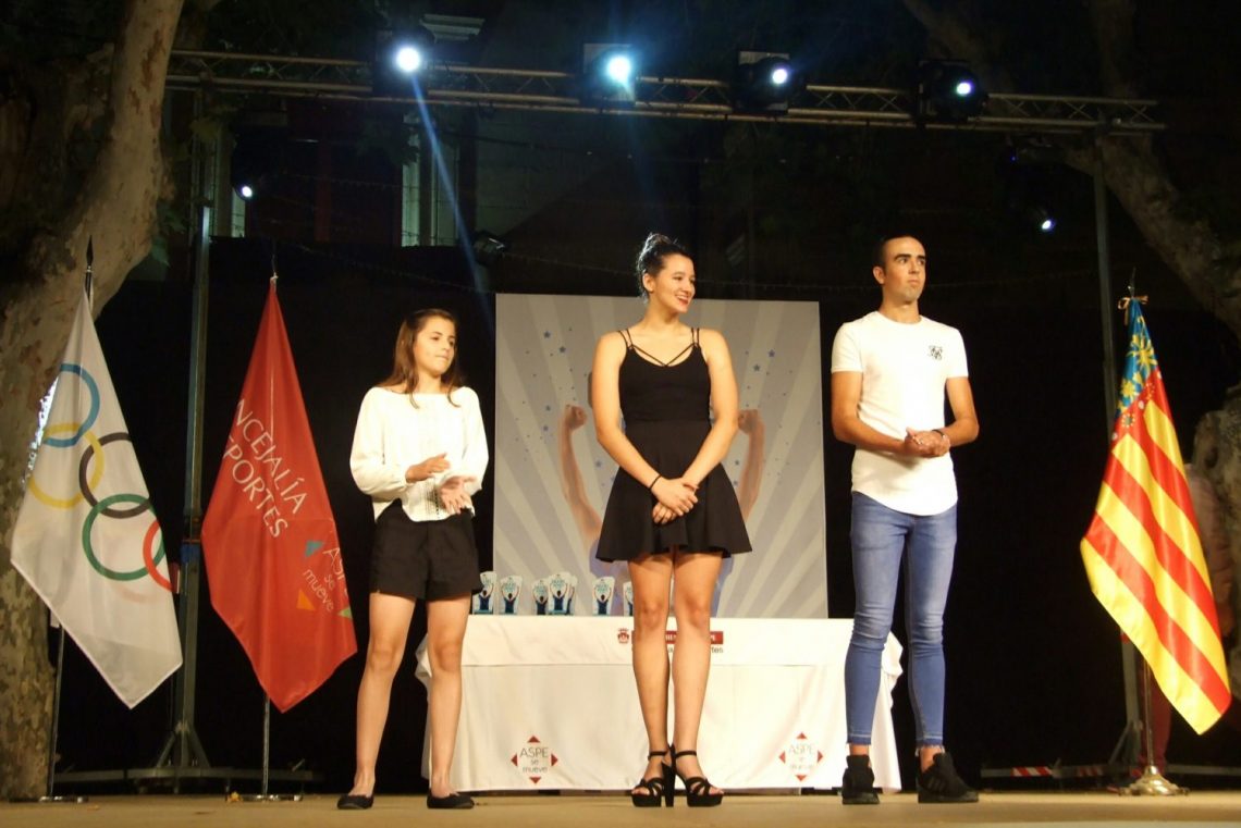 Aspe reconoce a sus deportistas más destacados de la temporada