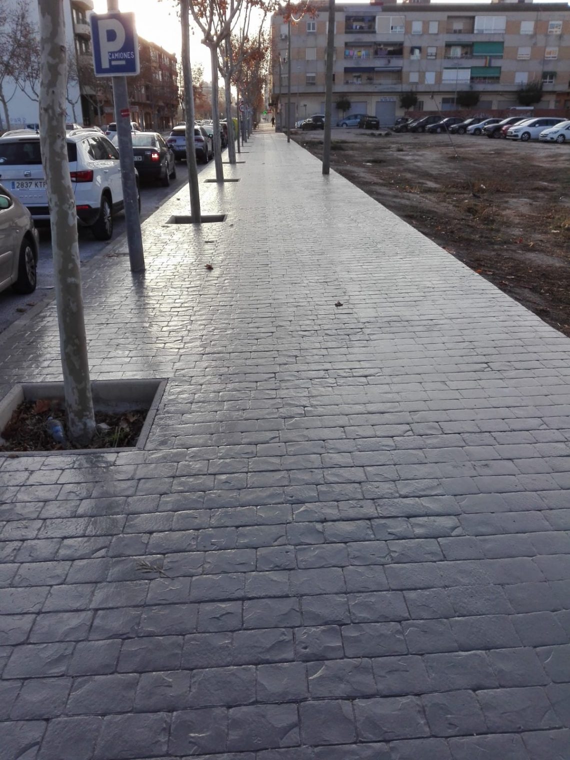 Mantenimiento realiza mejoras de accesibilidad en las aceras de diferentes vías públicas