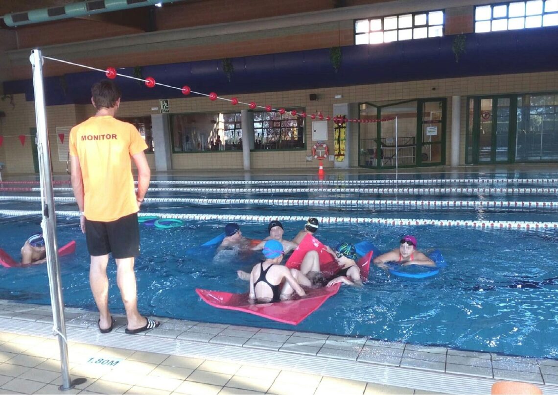 aspe-piscina-cerrada-marzo-2019