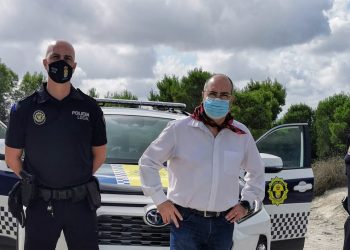 Benejúzar estrena coche de la Policía