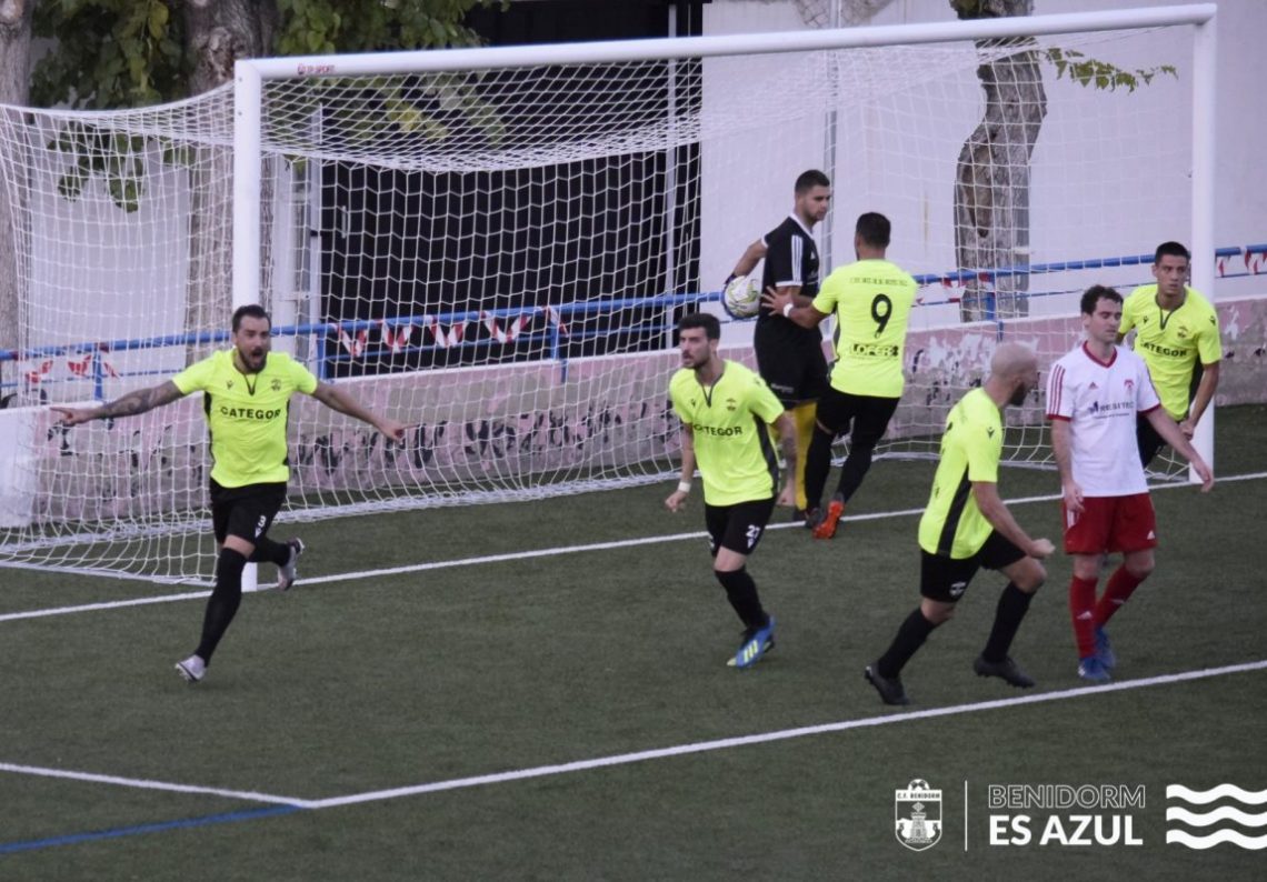 El CF Benidorm suma un valioso punto ante uno de los favoritos