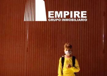 Empire Premium Properties beca a un niño sin recursos para que juegue en el CF Benidorm