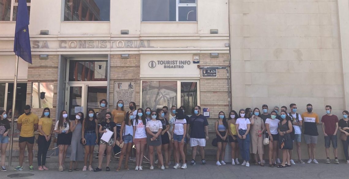 Bigastro aumenta las ayudas para estudiantes universitarios en un 55% con respecto al pasado curso