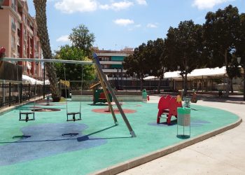 Bigastro reabre los parques infantiles con un plan de limpieza y desinfección diario