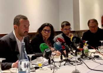 carlos-gonzalez-alcalde-elche-encuentro-periodistas-2-enero-2019