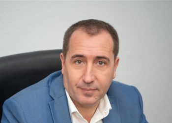 «Estamos aquí para ayudar a la gente»